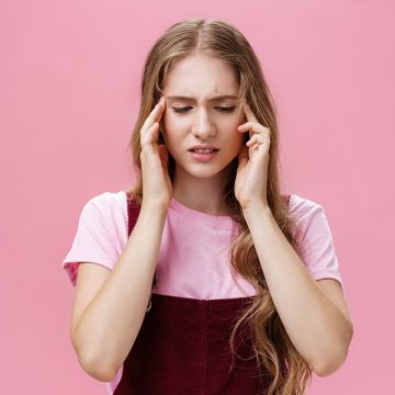 What is the Difference Between Headaches and Migraines?